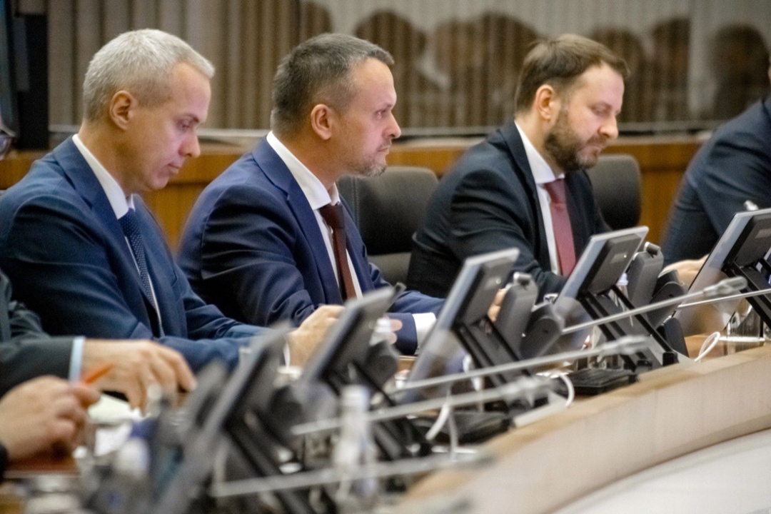 Замруководителя Администрации Президента Максим Орешкин и глава Минтранса Андрей Никитин посетили Главный центр управления РЖД