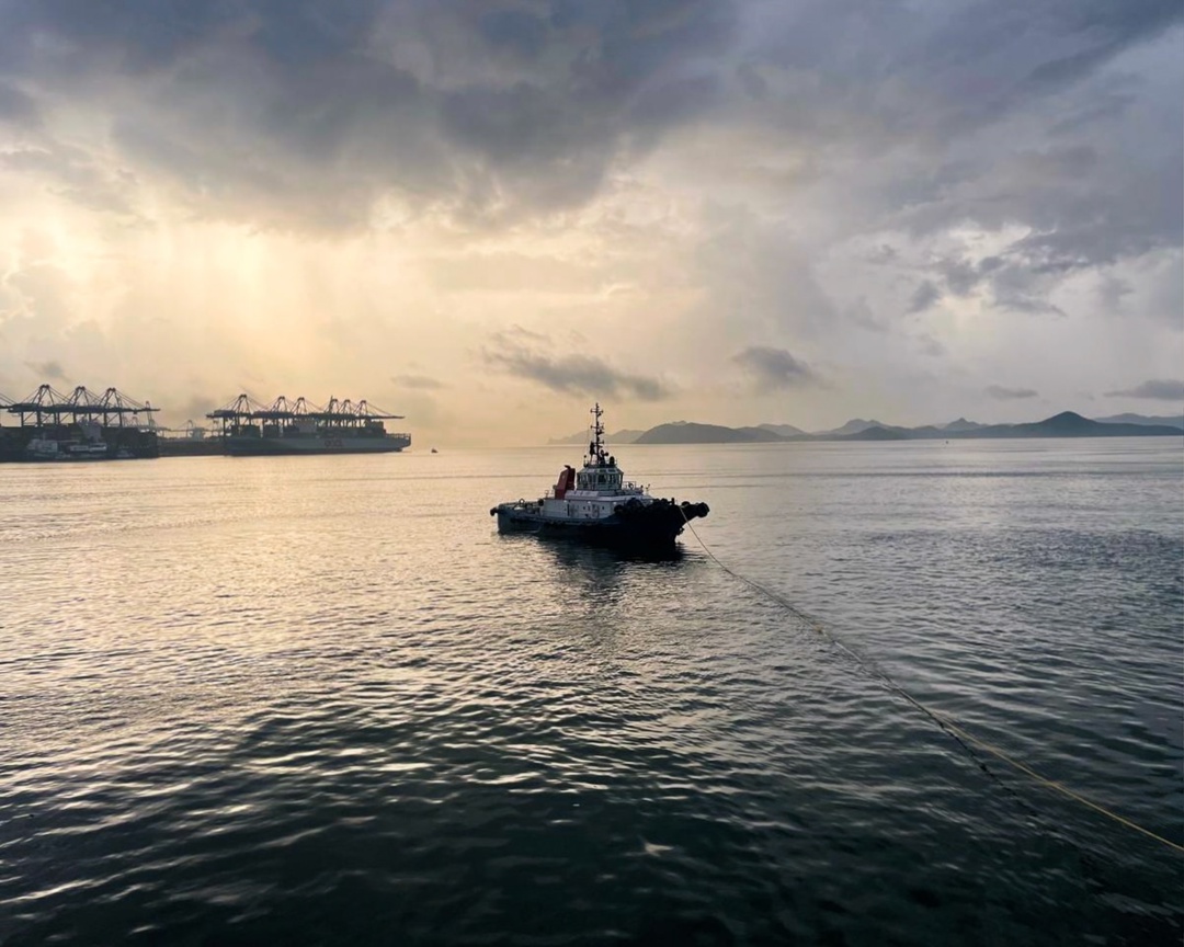 Работа с видом на море… Наши подписчики делятся с нами яркими моментами прямо с борта судна FESCO