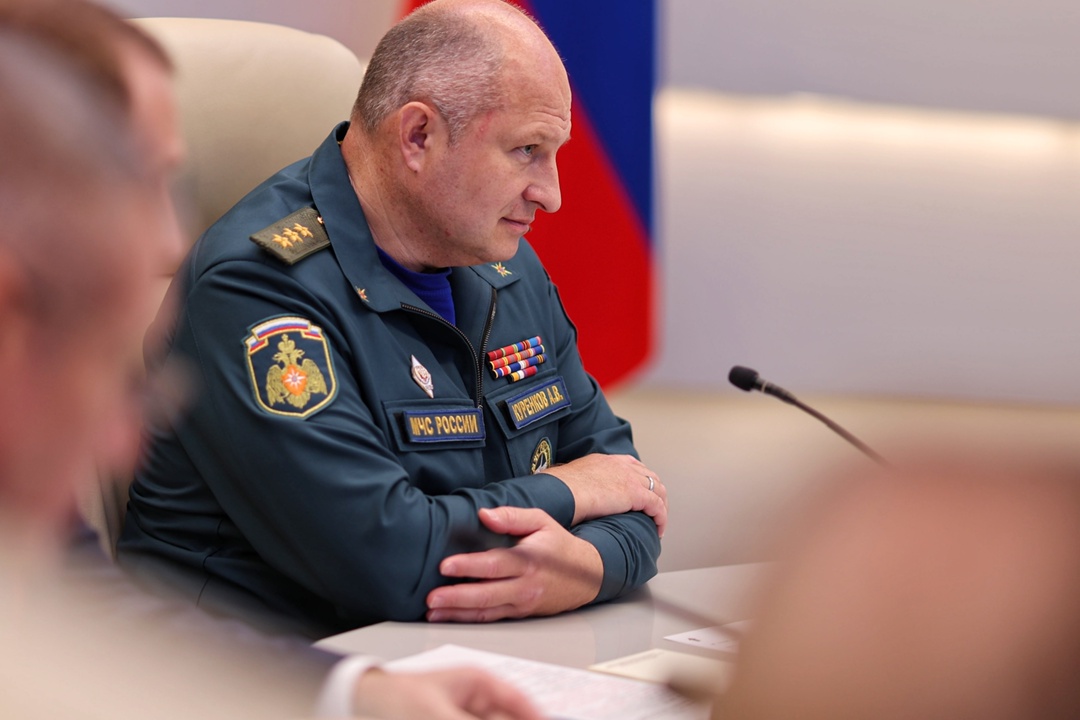 Виталий Савельев провел заседание правкомиссии для координации работ по ликвидации последствий ЧС, вызванной крушением танкеров в Керченском проливе.