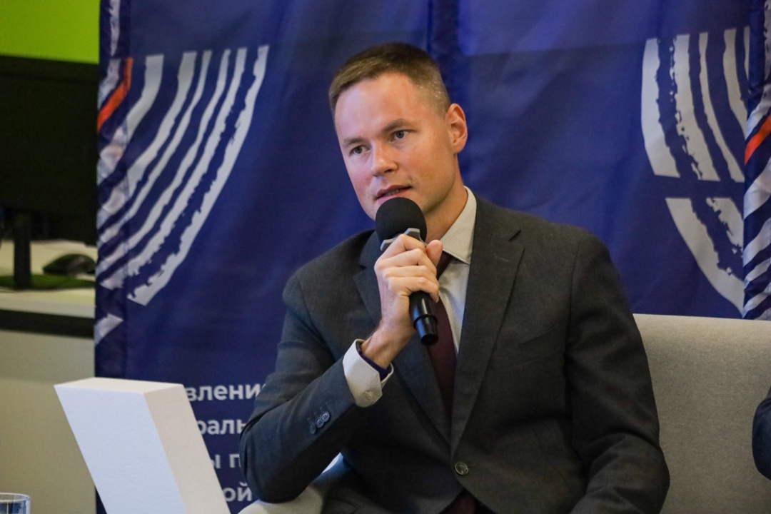 В ЛНР обсудили актуальные вопросы работы налоговых органов новых субъектов РФ