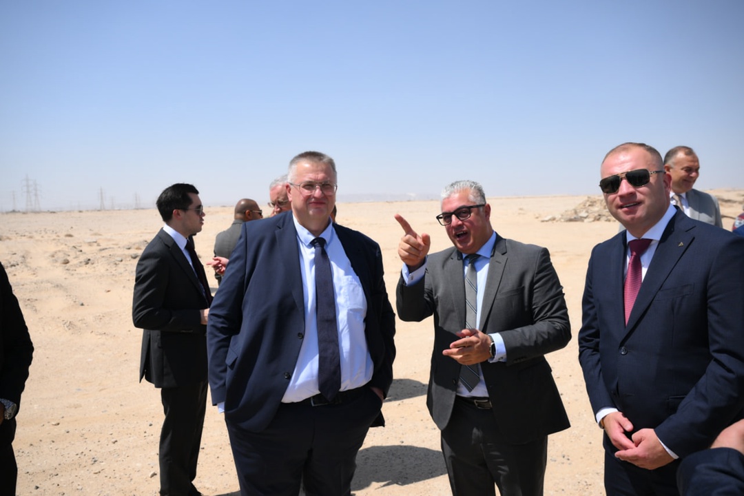 Алексей Оверчук посетил с рабочим визитом Арабскую Республику Египет и ознакомился с ходом создания российской промышленной зоны.