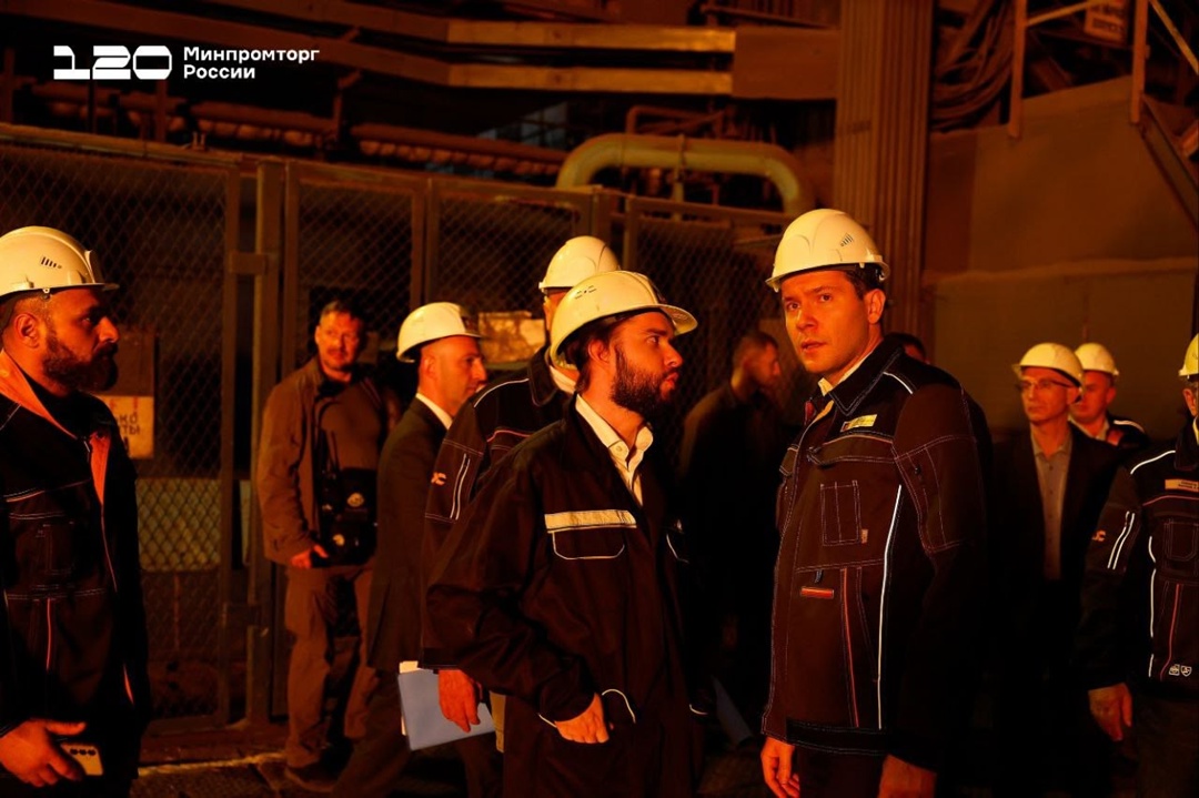 Антон Алиханов посетил промпредприятия ДНР и ЛНР