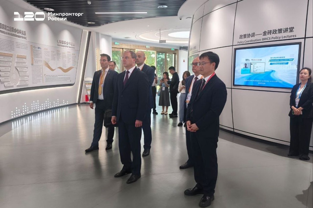 Алексей Груздев совершил рабочую поездку в Китай