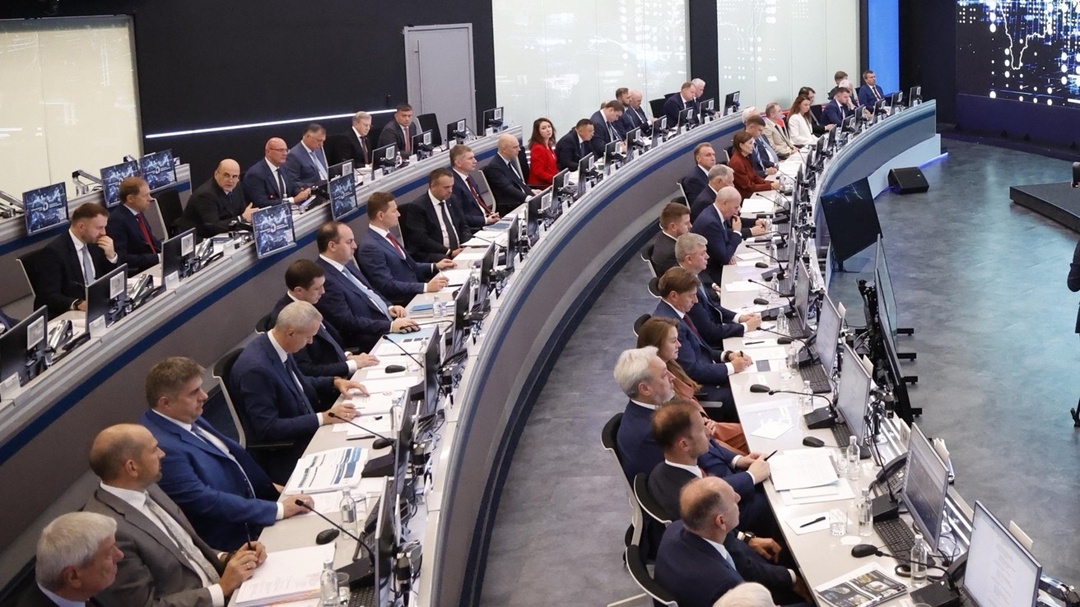 До 400 км/ч: в Правительстве обсудили переход на высокоскоростное транспортное сообщение