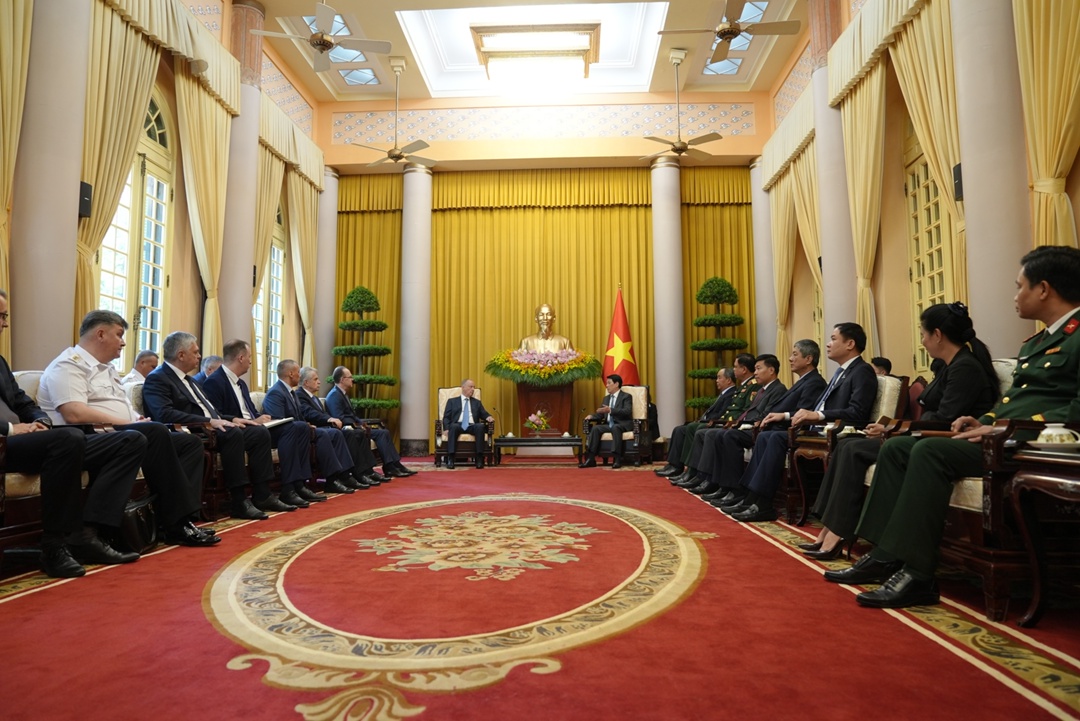 На высшем уровне: переговоры российской делегации во Вьетнаме