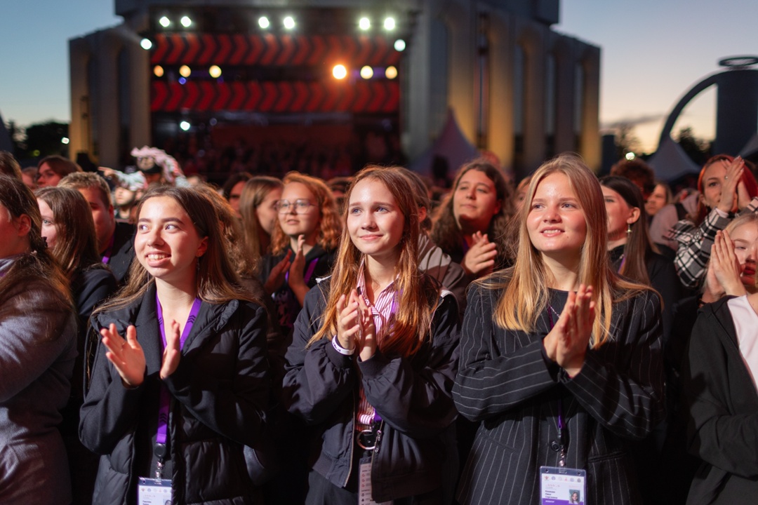 Участниками Чемпионата высоких технологий в Великом Новгороде станут более 15 тыс. человек из России и дружественных государств.