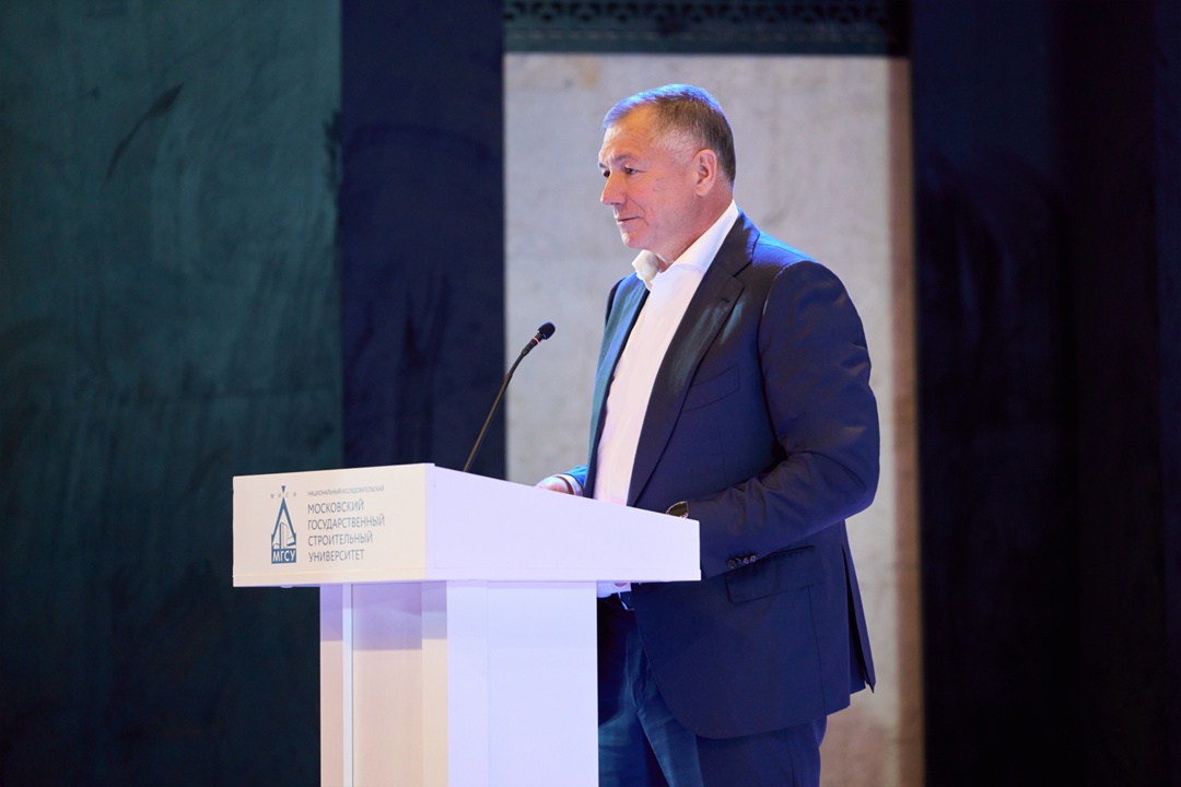 Марат Хуснуллин провел заседание попечительского совета МГСУ.