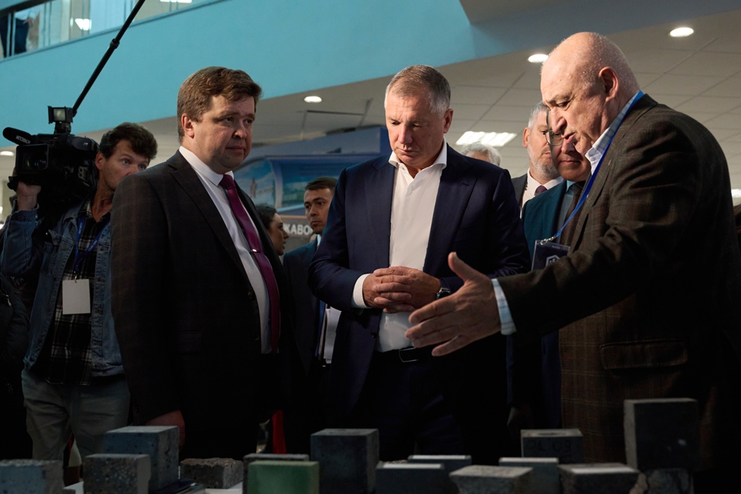 Марат Хуснуллин провел заседание попечительского совета МГСУ.