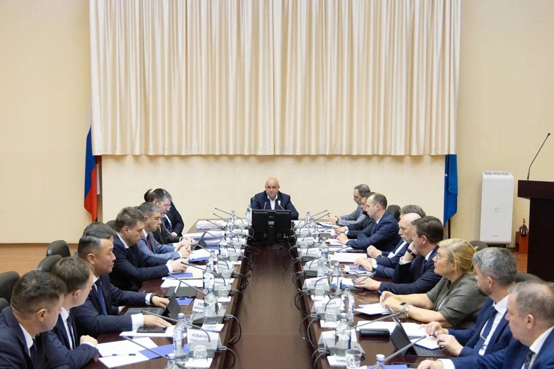 Сергей Цивилев провел ряд совещаний с профильными министрами регионов ДФО