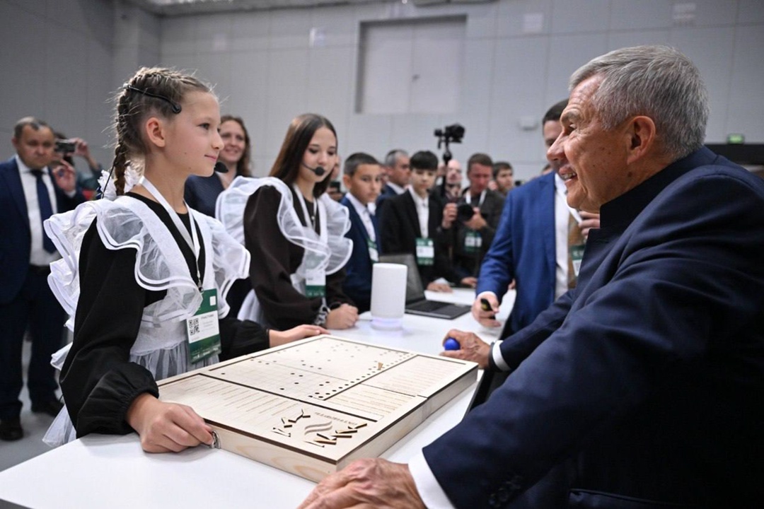 Как Татнефть с помощью ИИ помогает школьникам шагнуть в будущее?