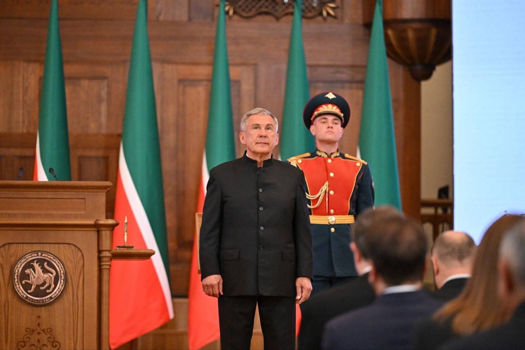 Глава Минстроя России Ирек Файзуллин принял участие в торжественной церемонии по случаю вступления в должность Раиса Республики Татарстан