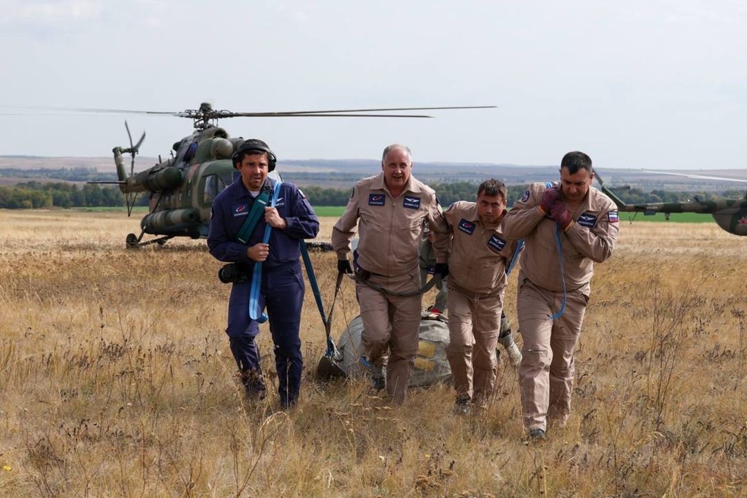 Научный спутник «Бион-М» №2 сегодня встретили недалеко от Оренбурга