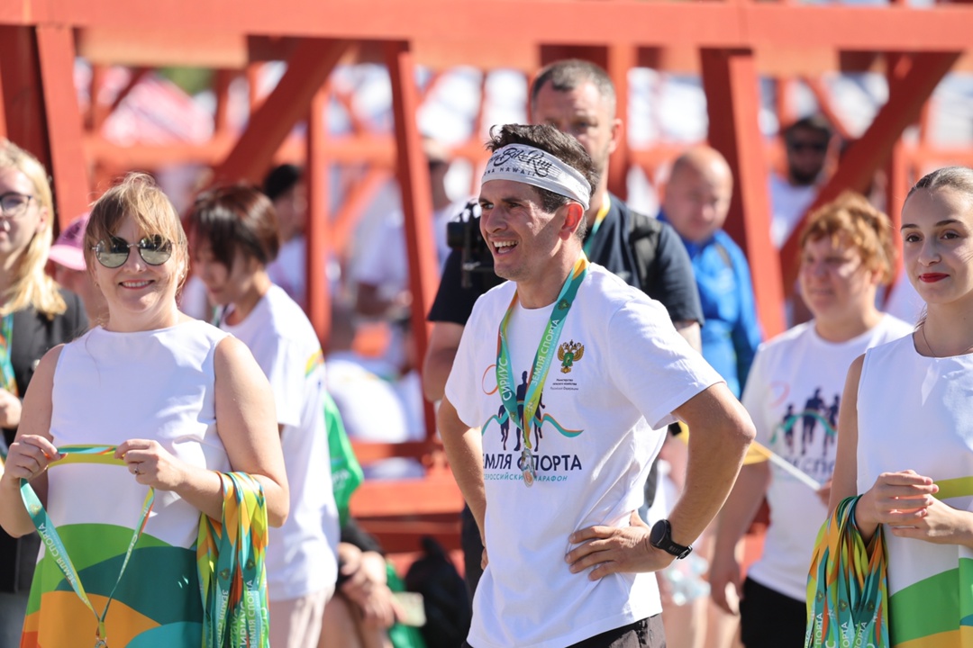 Оксана Лут и Михаил Дегтярев дали старт финалу всероссийского марафона «Земля спорта».