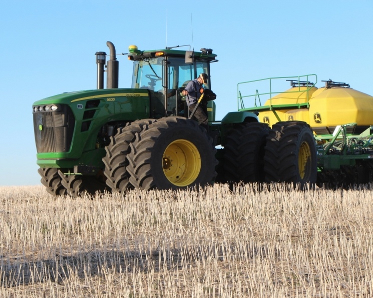 На прошедшей неделе зарубежные аналитики повышали прогнозы урожая пшеницы, российские — оценивали динамику урожайности подсолнечника и стоимости риса, а группа…