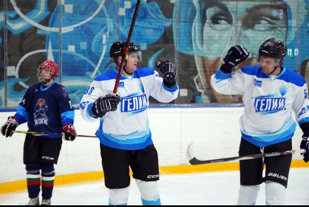 Команда ХК «Гелий» впервые выступила на корпоративном турнире в Санкт-Петербурге
