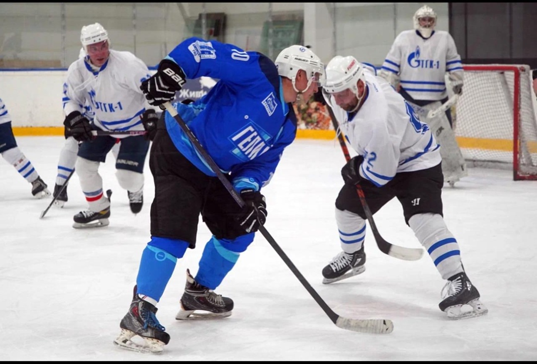 Команда ХК «Гелий» впервые выступила на корпоративном турнире в Санкт-Петербурге