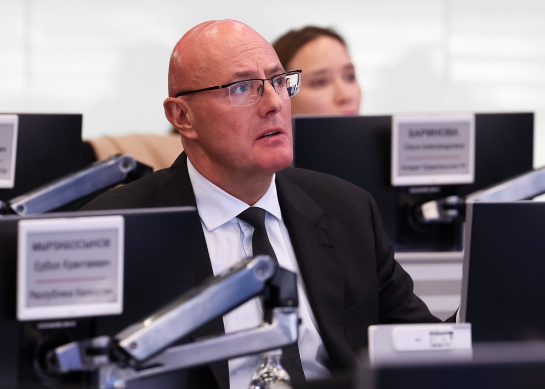 Дмитрий Чернышенко провел встречу с министром туризма и спорта Казахстана Ерболом Мырзабосыновым.