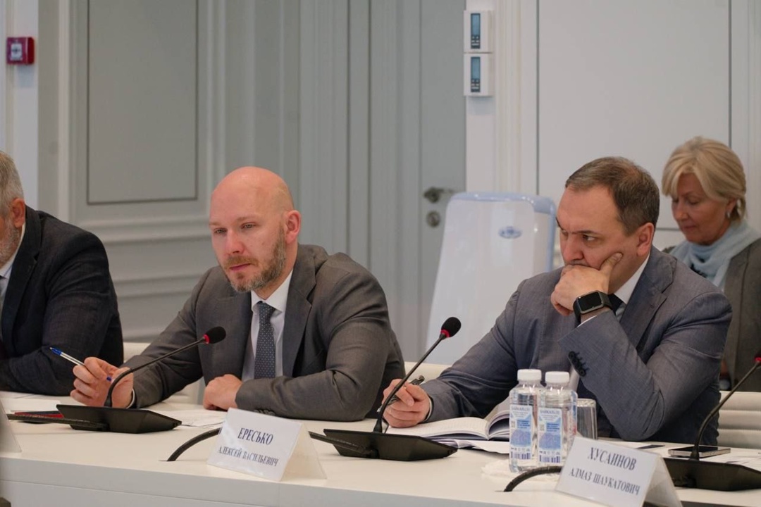 В Минстрое России прошло еженедельное оперативное совещание под председательством Министра строительства и ЖКХ РФ Ирека Файзуллина