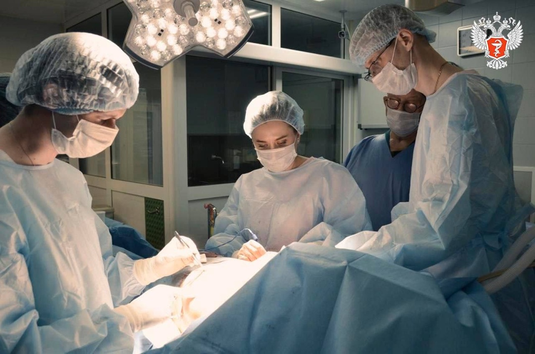 Врачи НМИЦ «Лечебно-реабилитационный центр» Минздрава России провели реконструкцию груди пациентке с раком молочной железы