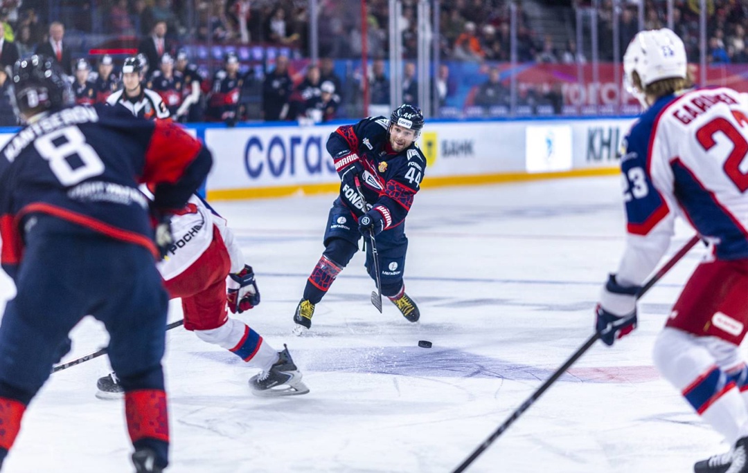 Тест-драйв на лидерство пройден! «Металлург» побеждает в четвертый раз подряд и уверенно держит первое место на Востоке КХЛ