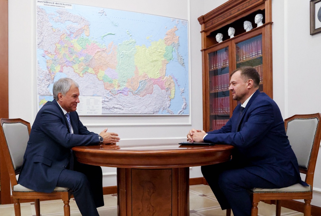 Состоялась рабочая встреча Председателя Государственной Думы Вячеслава Володина с губернатором Запорожской области Евгением Балицким.