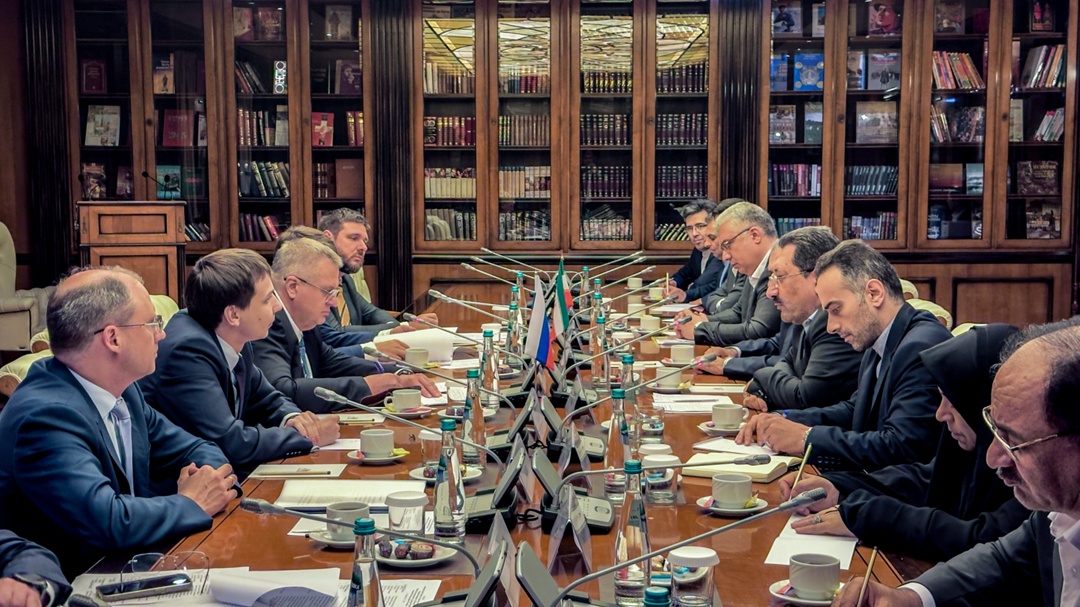 Алексей Оверчук провел рабочую встречу с министром промышленности, недропользования и торговли Ирана Мохаммадом Атабаком.