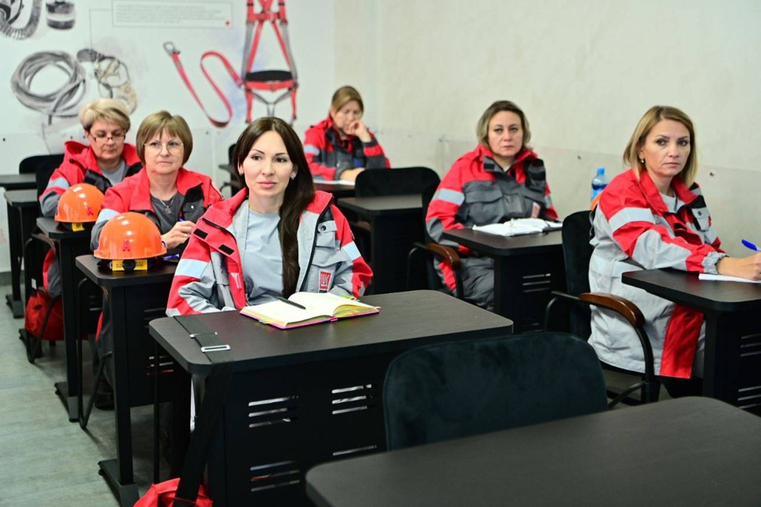 Курс профессионалов В Будённовске в филиале астраханского Корпоративно-учебного центра, построенного при поддержке ЛУКОЙЛа, прошли обучение специалистов…