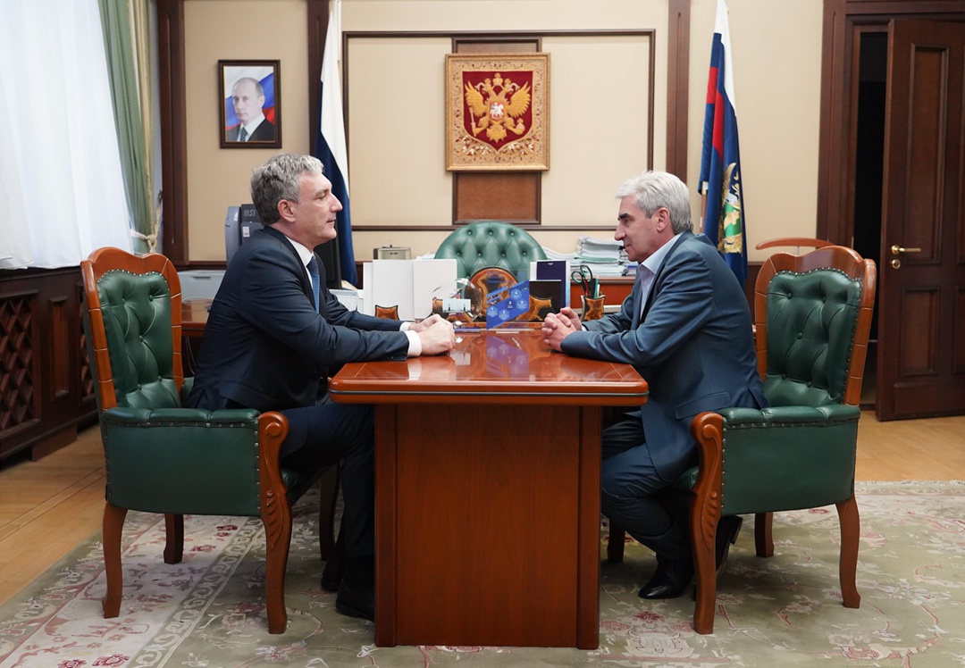 В Ростехнадзоре состоялась рабочая встреча Руководителя Федеральной службы по экологическому, технологическому и атомному надзору Александра Трембицкого и…