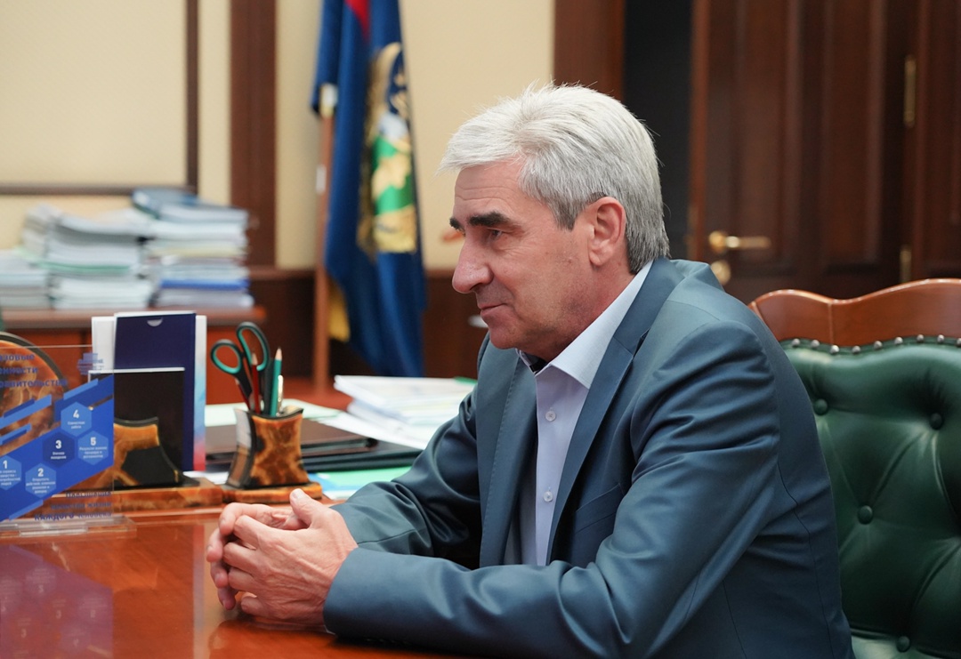 В Ростехнадзоре состоялась рабочая встреча Руководителя Федеральной службы по экологическому, технологическому и атомному надзору Александра Трембицкого и…