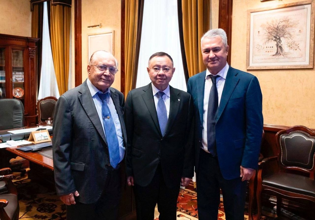 Состоялась рабочая встреча Министра строительства и ЖКХ РФ Ирека Файзуллина и ректора МГУ имени М.В.Ломоносова академика Виктора Садовничего