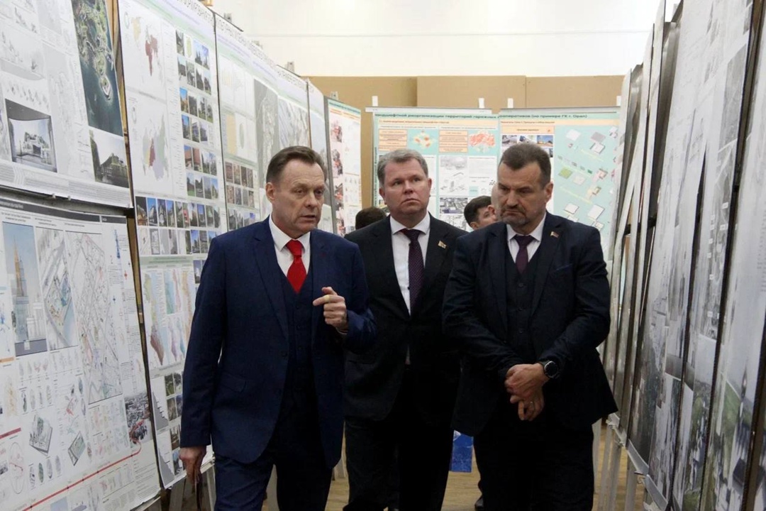 Минстрой России представил делегации Республики Беларусь профильные образовательные учреждения и ход реставрационных работ культурного объекта