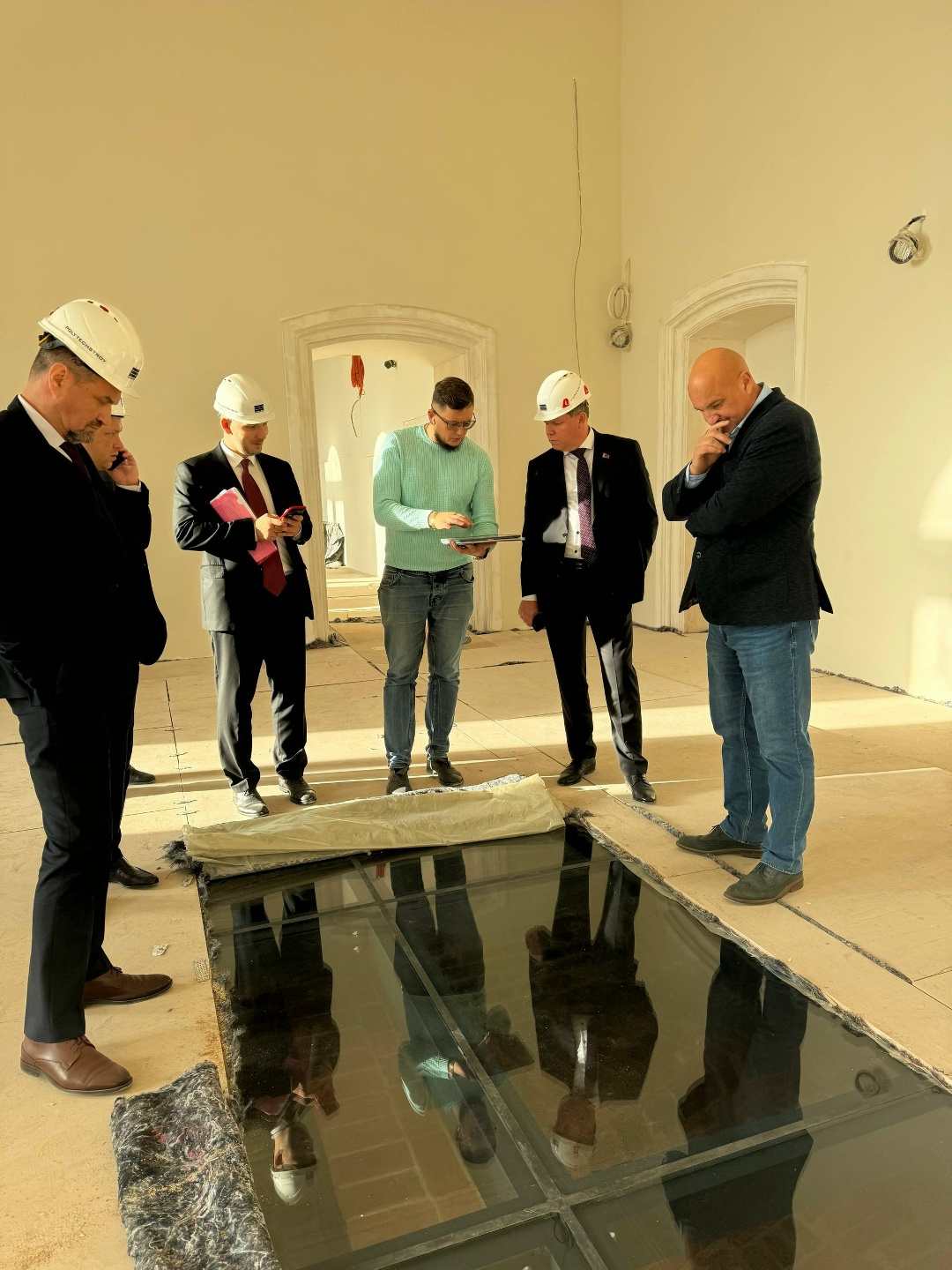 Минстрой России представил делегации Республики Беларусь профильные образовательные учреждения и ход реставрационных работ культурного объекта