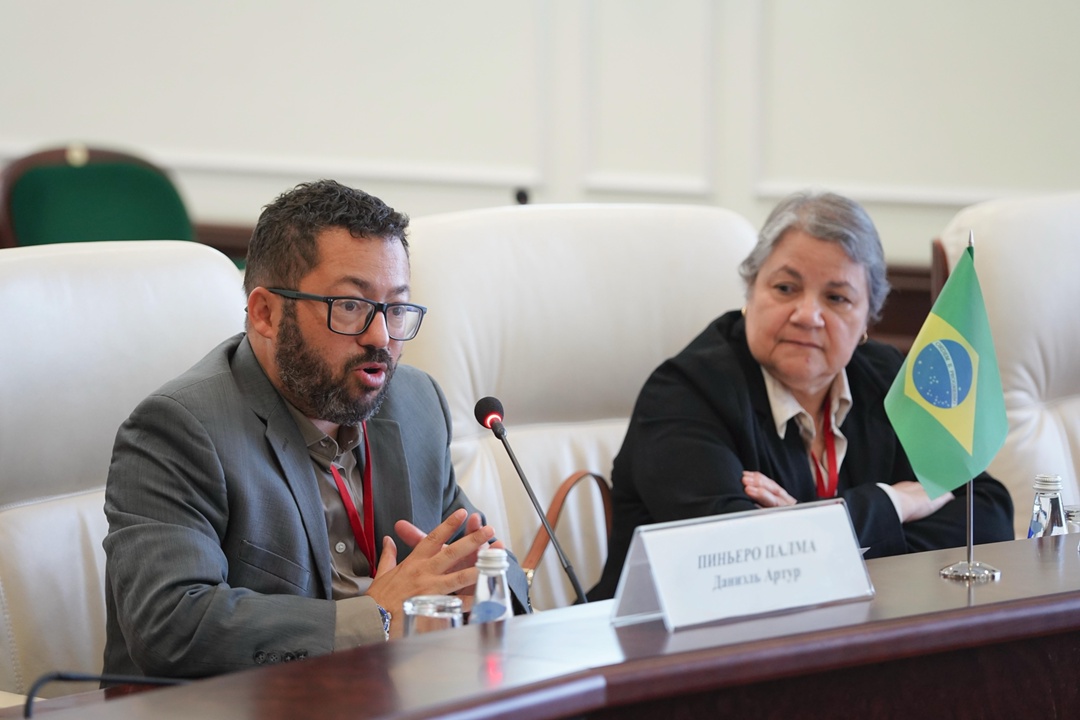 #международное_сотрудничество В рамках мероприятий Мировой атомной недели в Ростехнадзоре прошла встреча с делегацией Национальной комиссии по атомной энергии…