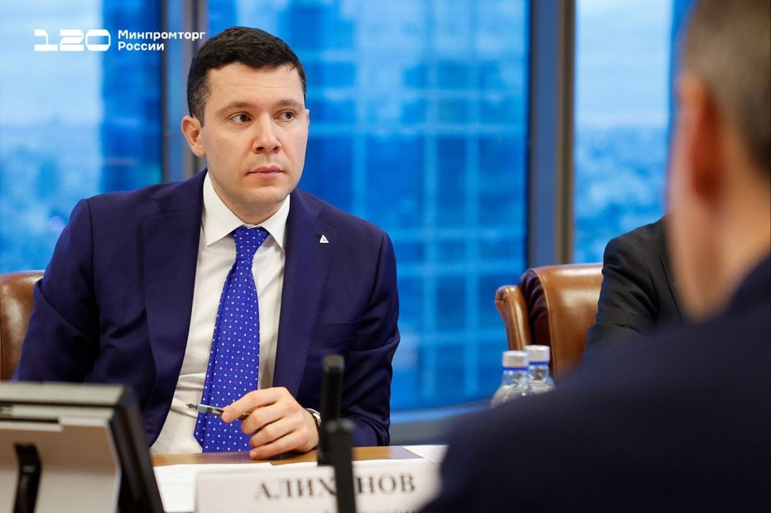 Антон Алиханов провёл рабочую встречу с Артёмом Здуновым