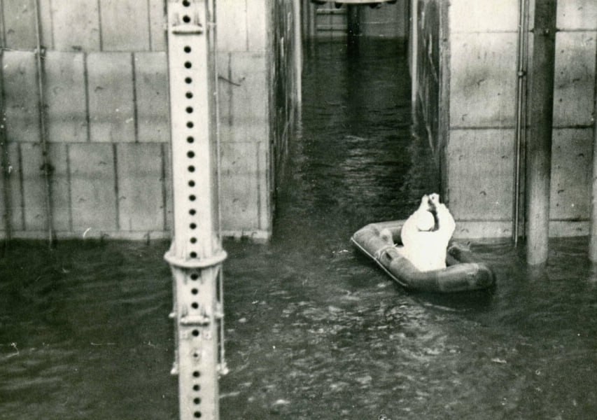 «Димка сплавал, понырял, посмотрел…» или Купание в реакторном зале