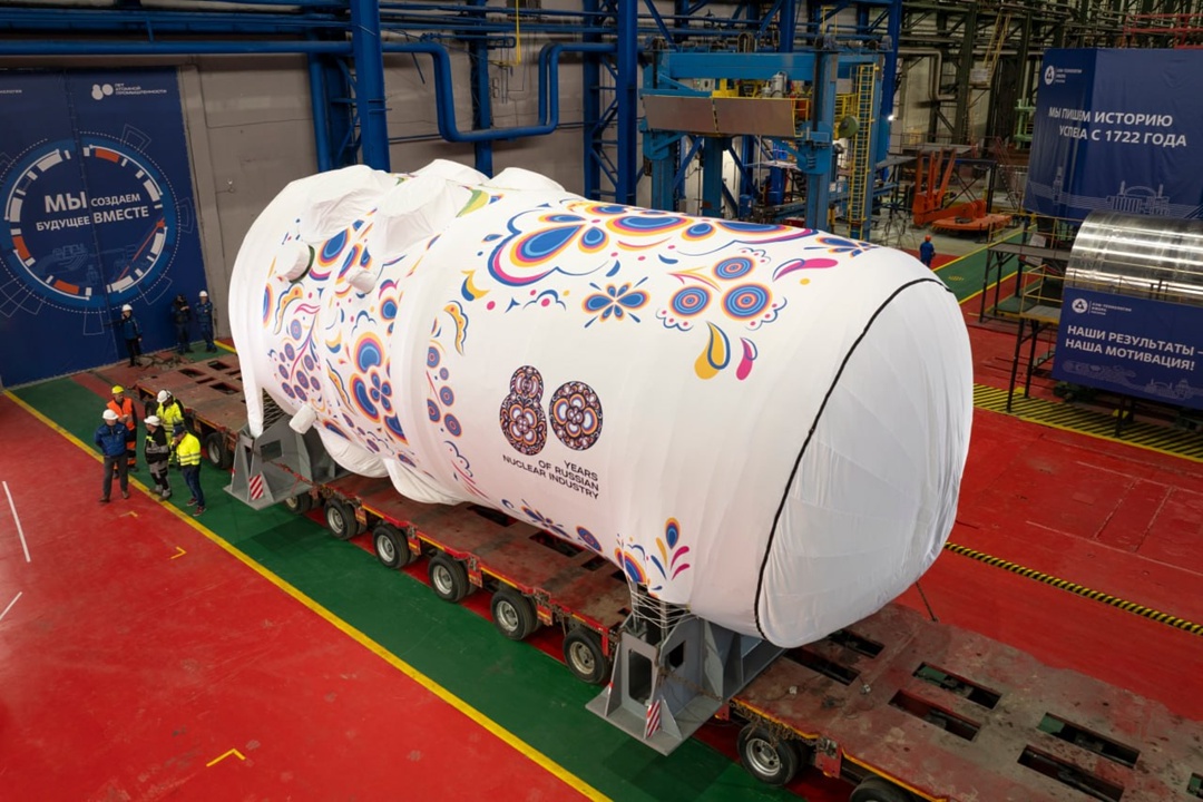 «Росатом» отправил корпуса реакторов ВВЭР-1200 для зарубежных атомных электростанций. Оборудование будет установлено на первом энергоблоке АЭС «Эль-Дабаа» в…