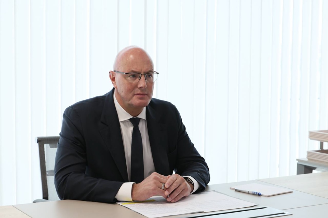 Дмитрий Чернышенко провел рабочую встречу с главой Республики Тыва Владиславом Ховалыгом.