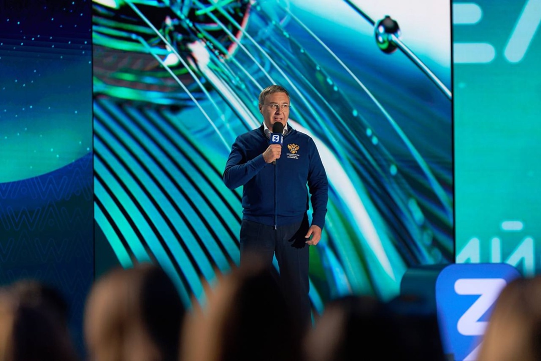 Валерий Фальков: Искусственный интеллект и машинное обучение становятся неотъемлемой частью научного метода.