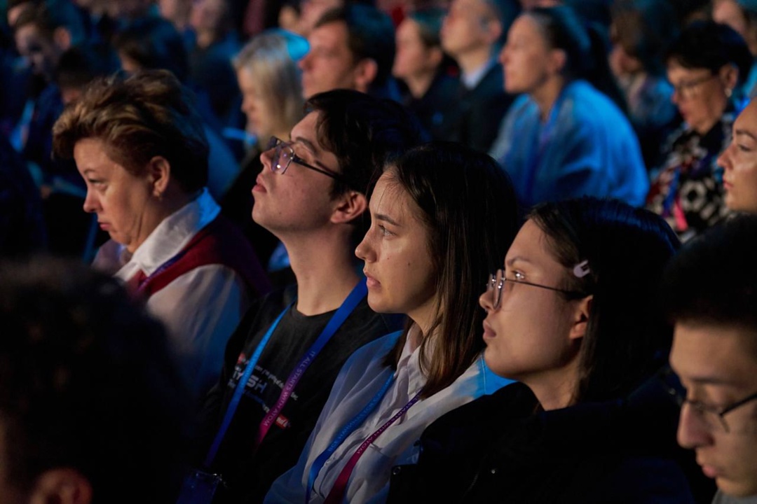 Валерий Фальков: Искусственный интеллект и машинное обучение становятся неотъемлемой частью научного метода.