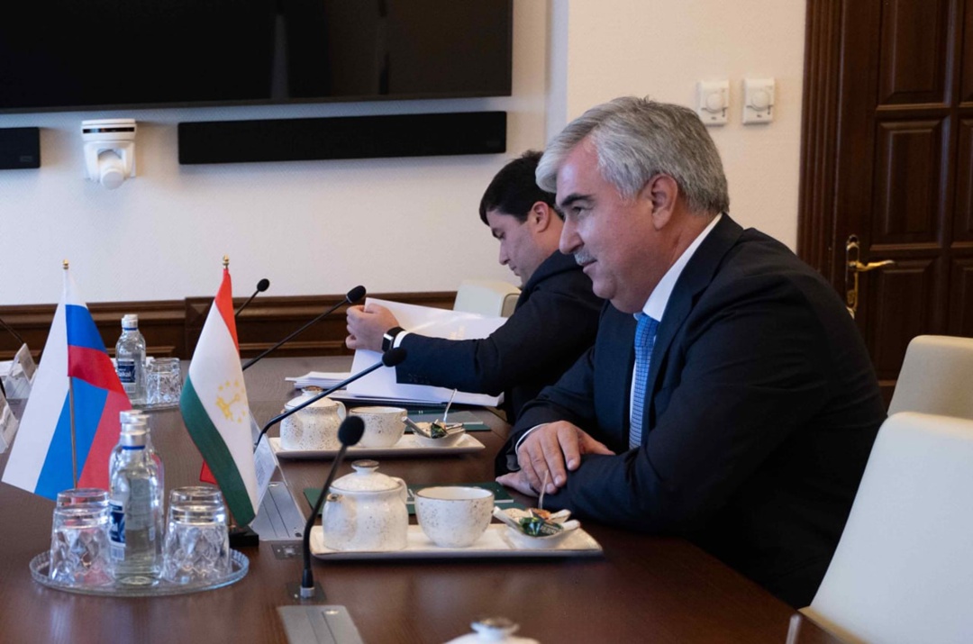 Антон Силуанов и Файзиддин Каххорзода обсудили финансовое сотрудничество России и Таджикистана
