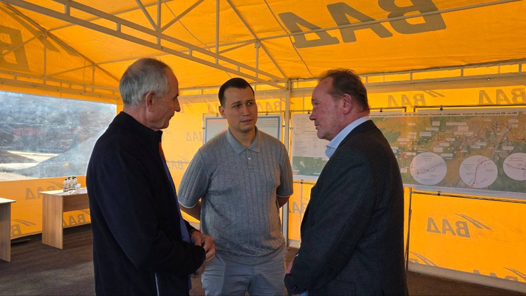 Представители Минстроя России в Республике Крым