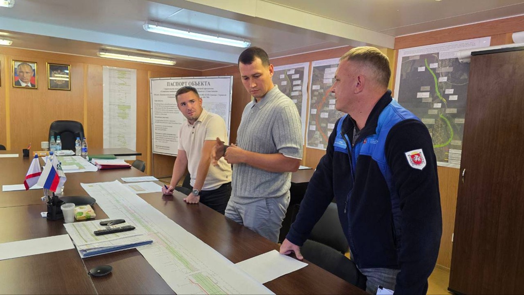 Представители Минстроя России в Республике Крым