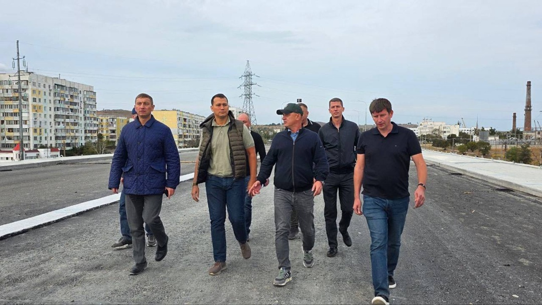 Представители Минстроя России в Республике Крым