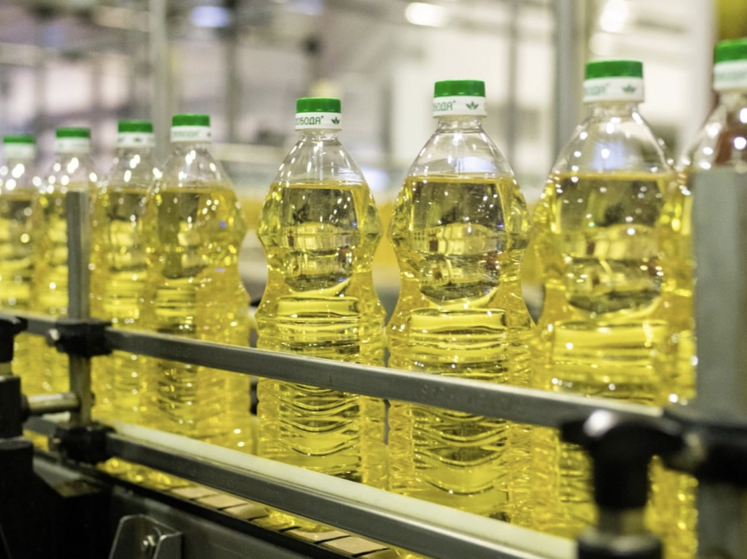 «Эфко» по итогам сезона-2024/25 впервые вышла в лидеры по поставкам подсолнечного масла в Индию, пишет ТАСС со ссылкой на исполнительного директора совета…