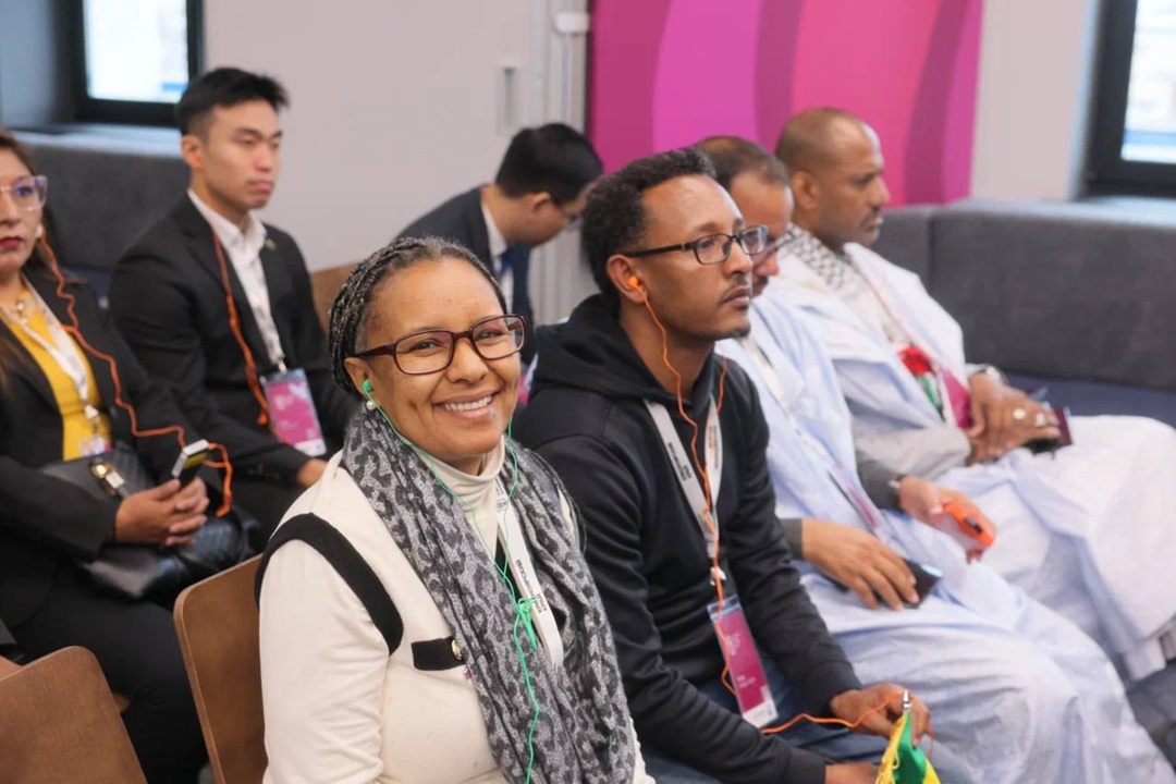 Дмитрий Чернышенко встретился с представителями научного сообщества стран – участниц олимпиады по финансовой безопасности.