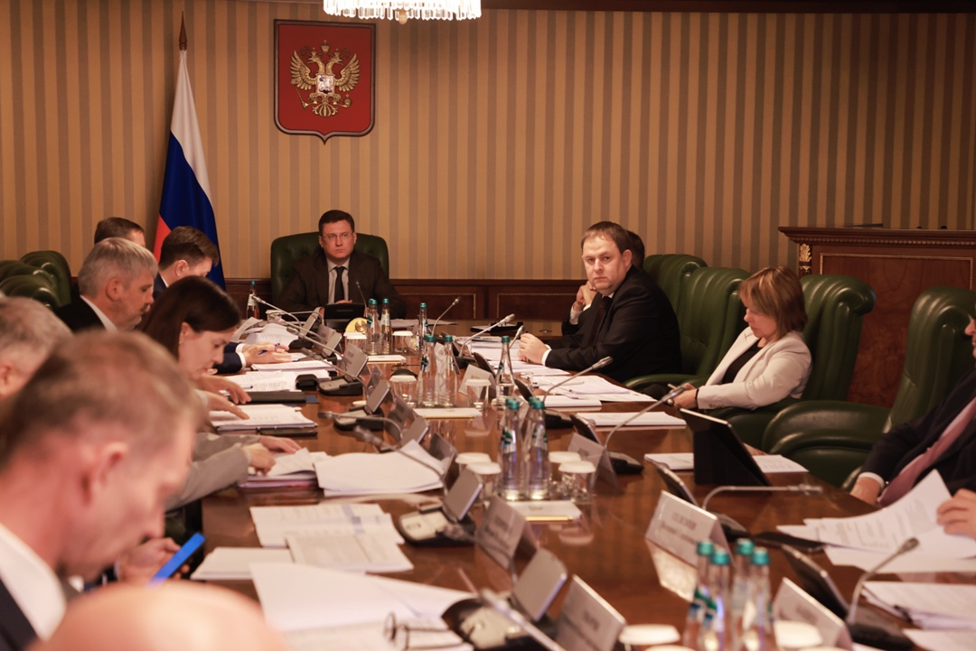 Александр Новак провел заседание подкомиссии по повышению устойчивости экономики.