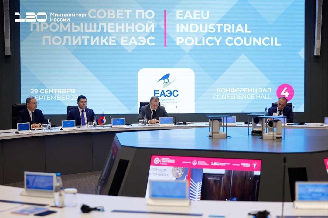 Антон Алиханов приехал с рабочим визитом в Беларусь