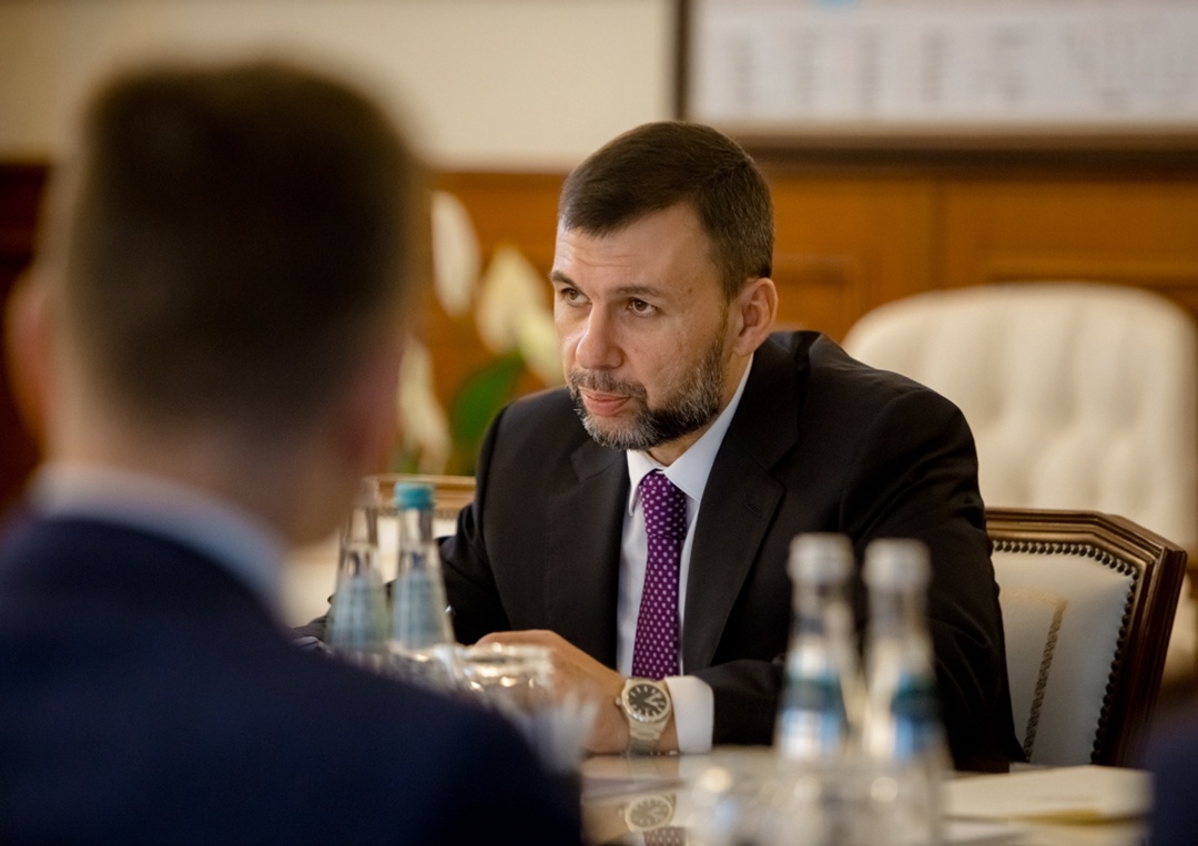 Андрей Никитин и Денис Пушилин обсудили транспортное развитие ДНР