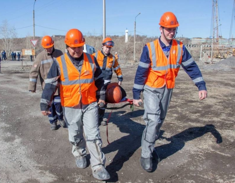 Постоянные победители Нештатные формирования ПАО «ММК» вновь подтвердили высокий уровень подготовки и стали лучшими на муниципальном этапе смотра-конкурса по…