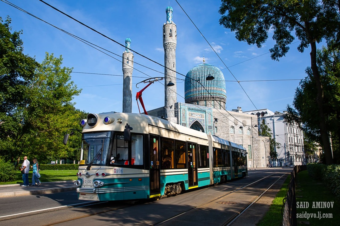 Показываем красивое, трамвайное Более пяти десятков составов производства завода «Уралтрансмаш» (входит в Ростех) курсируют по Санкт-Петербургу и радуют глаз…